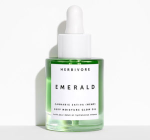 6 Hot CBD Products to Add to Your Beauty Bag