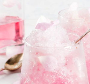 Can You Say, “Frosé”? We Explore Summer’s Best Cocktails