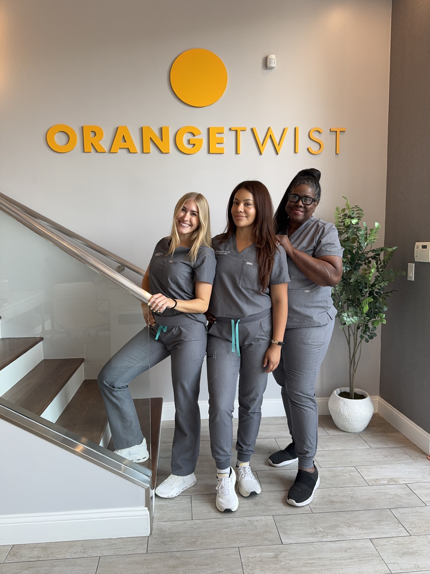 Brentwood Group Photo Piper Corina Audrey Los Angeles - Brentwood