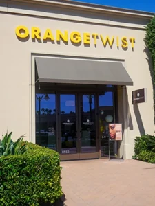 Irvine IRVOUTSIDE2 1 Irvine