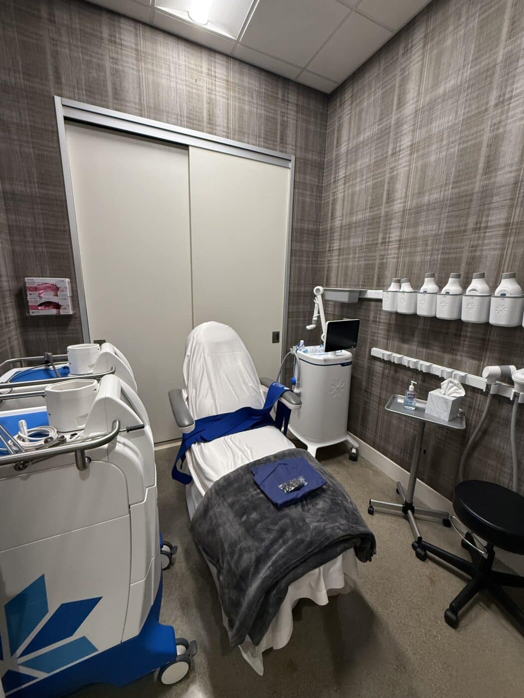 skin-treatment-room
