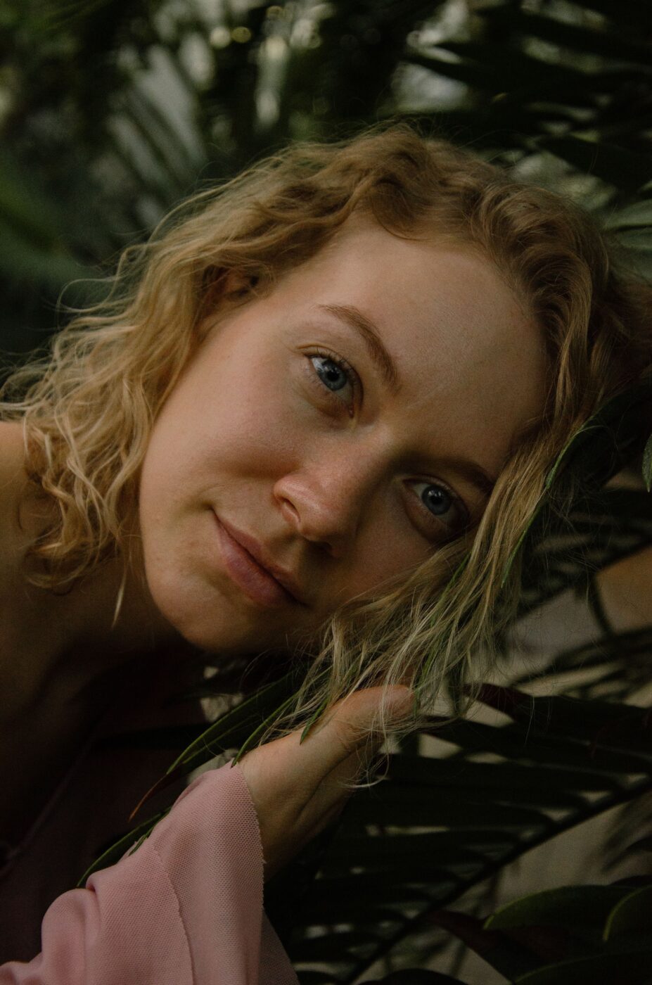Model-face-closeup
