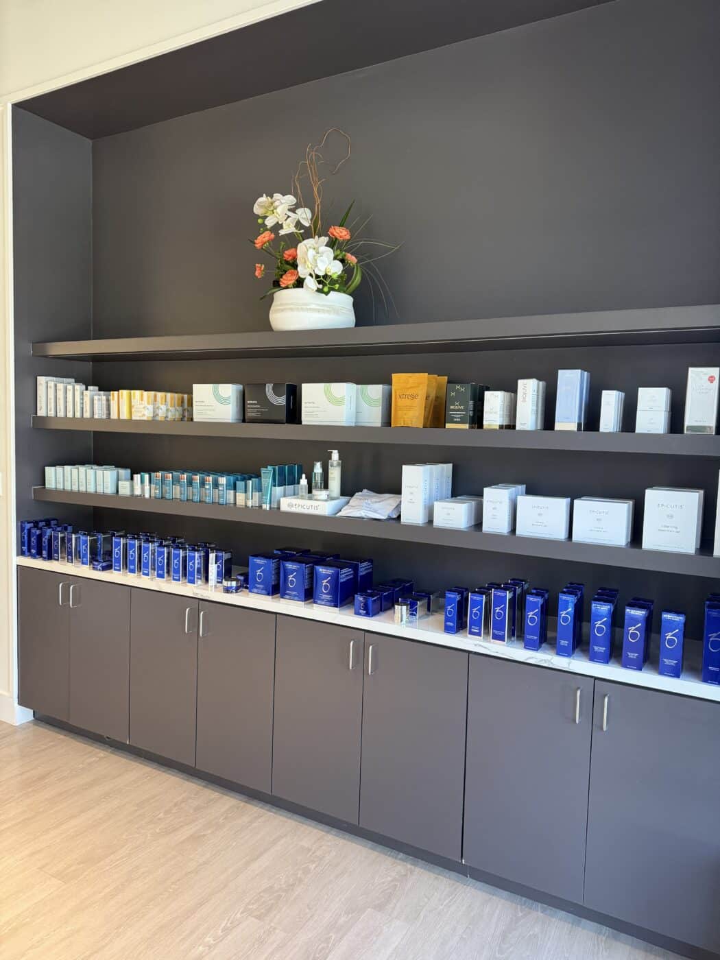 Orangetwist-Fort-Worth-product-shelving