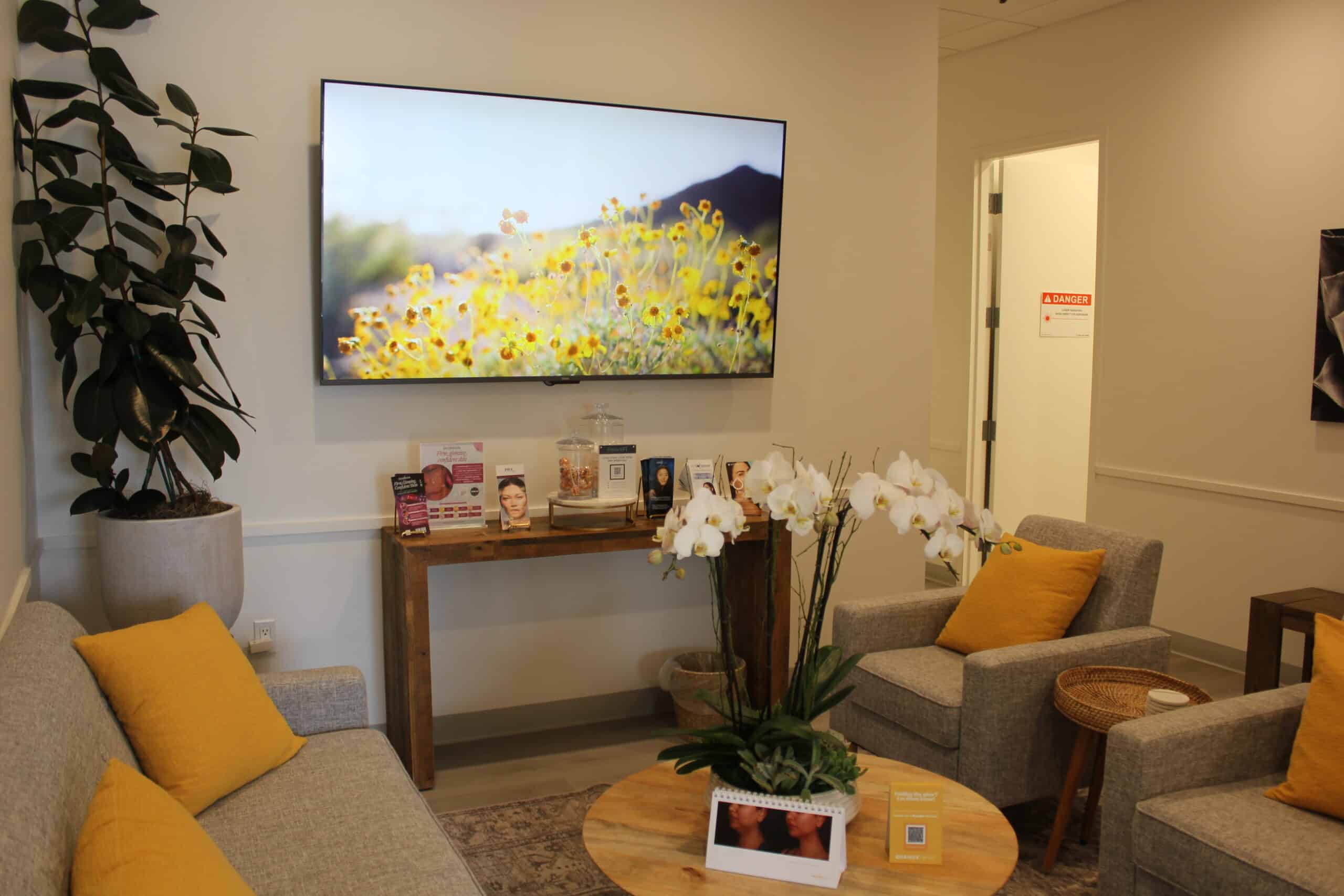 Tustin-Center-Lobby-room-7