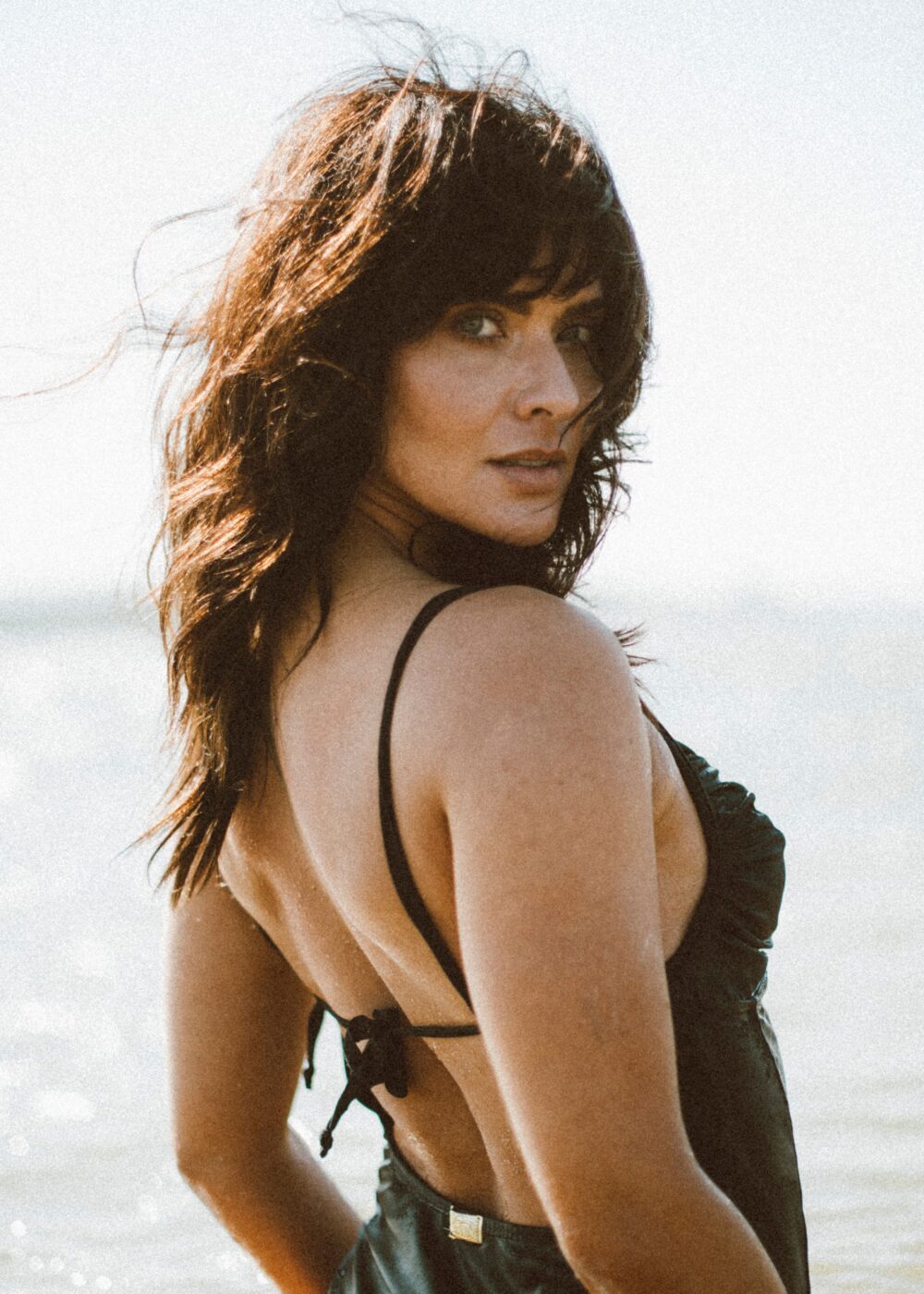 women-hair-beach