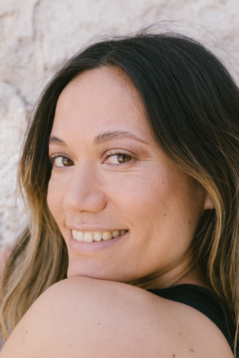 Smiling-skin-treatment-model