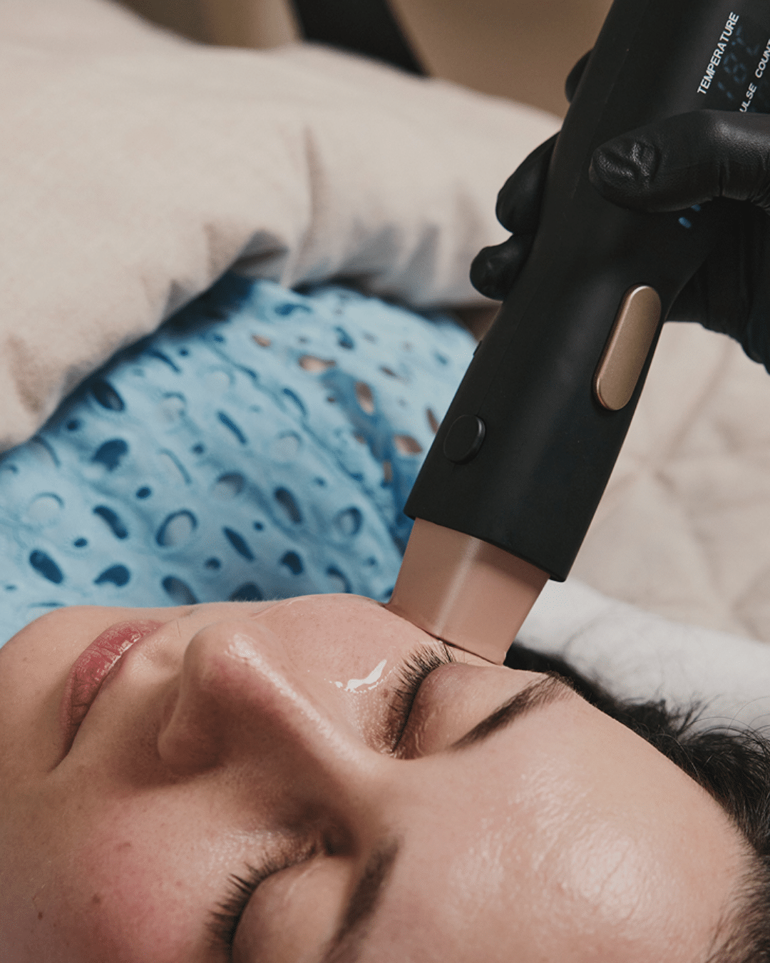 Density-face-treatment-device