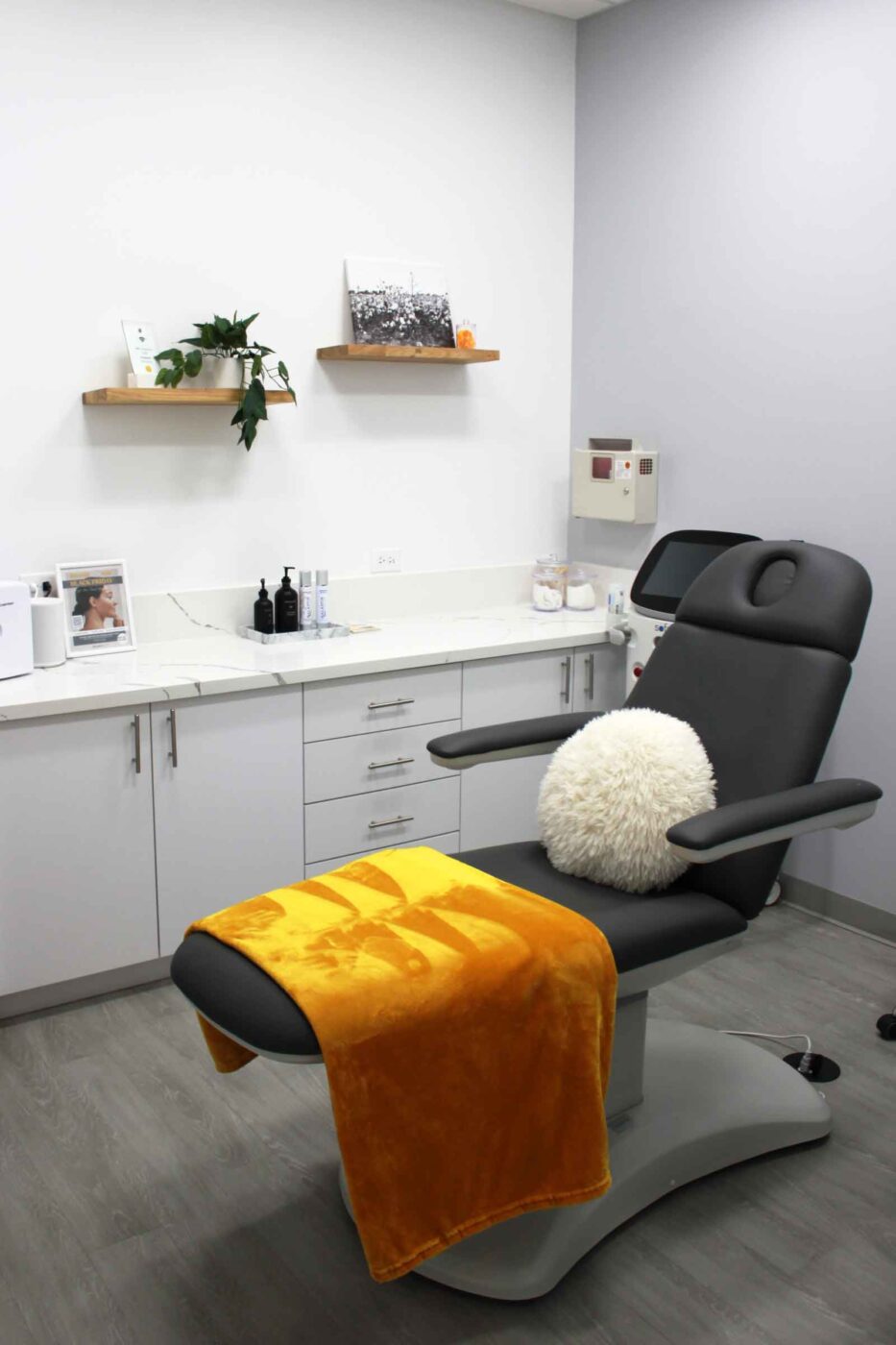 highland village center treatment room