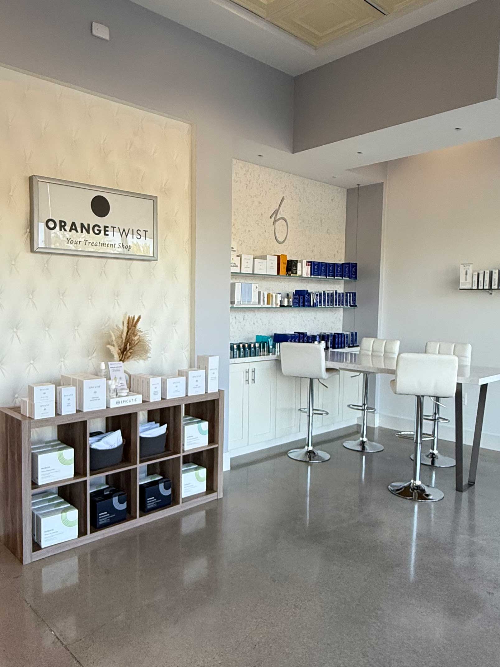 Fort worth south center location retail